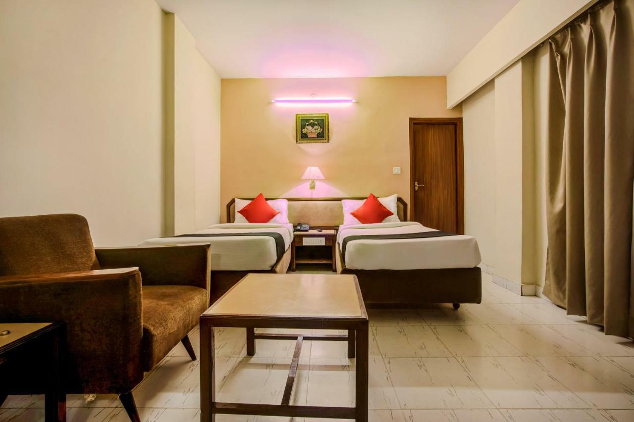 Oyo 1864 Hotel Yuvraj Ranchi Exterior foto
