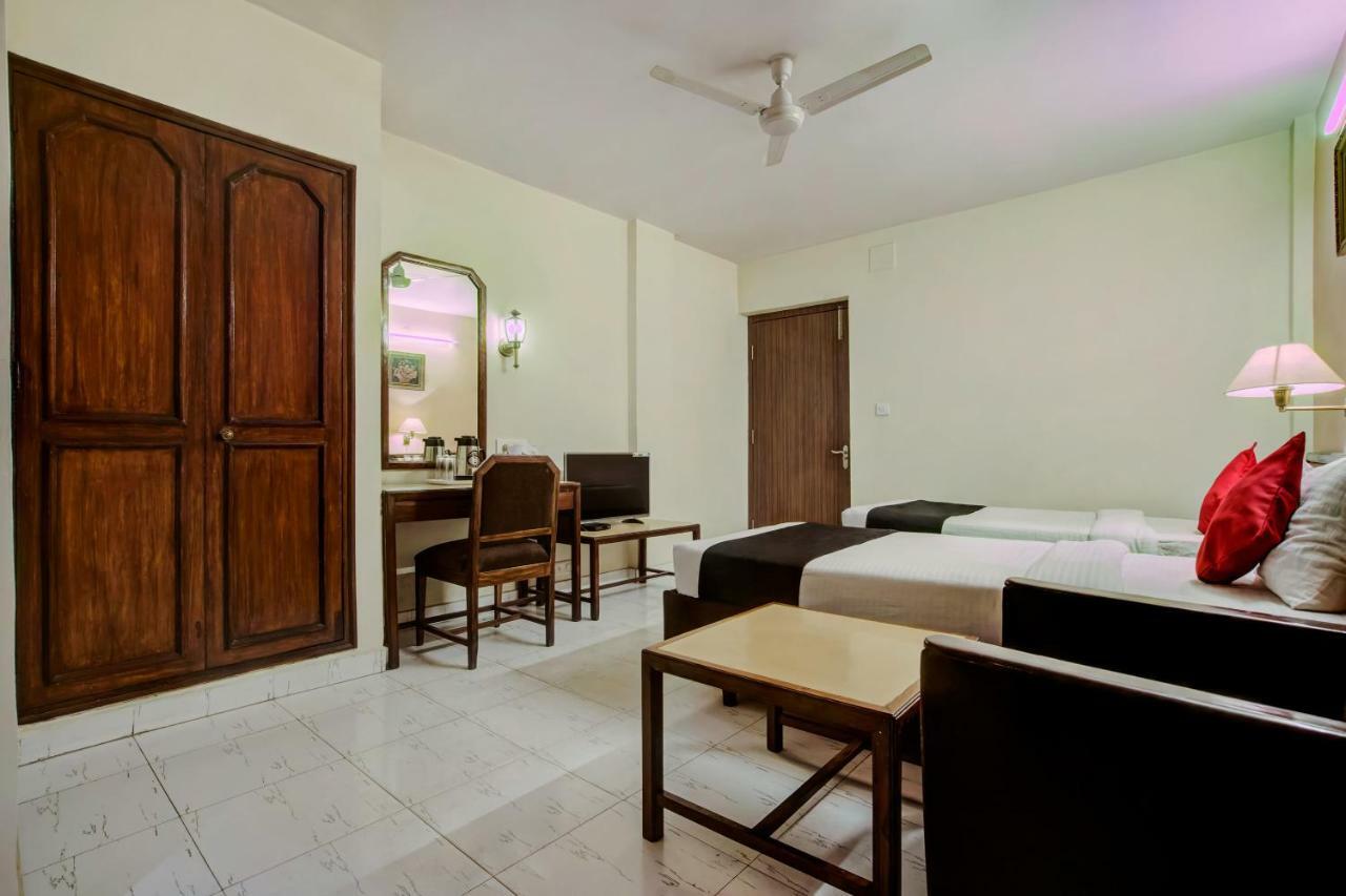 Oyo 1864 Hotel Yuvraj Ranchi Exterior foto